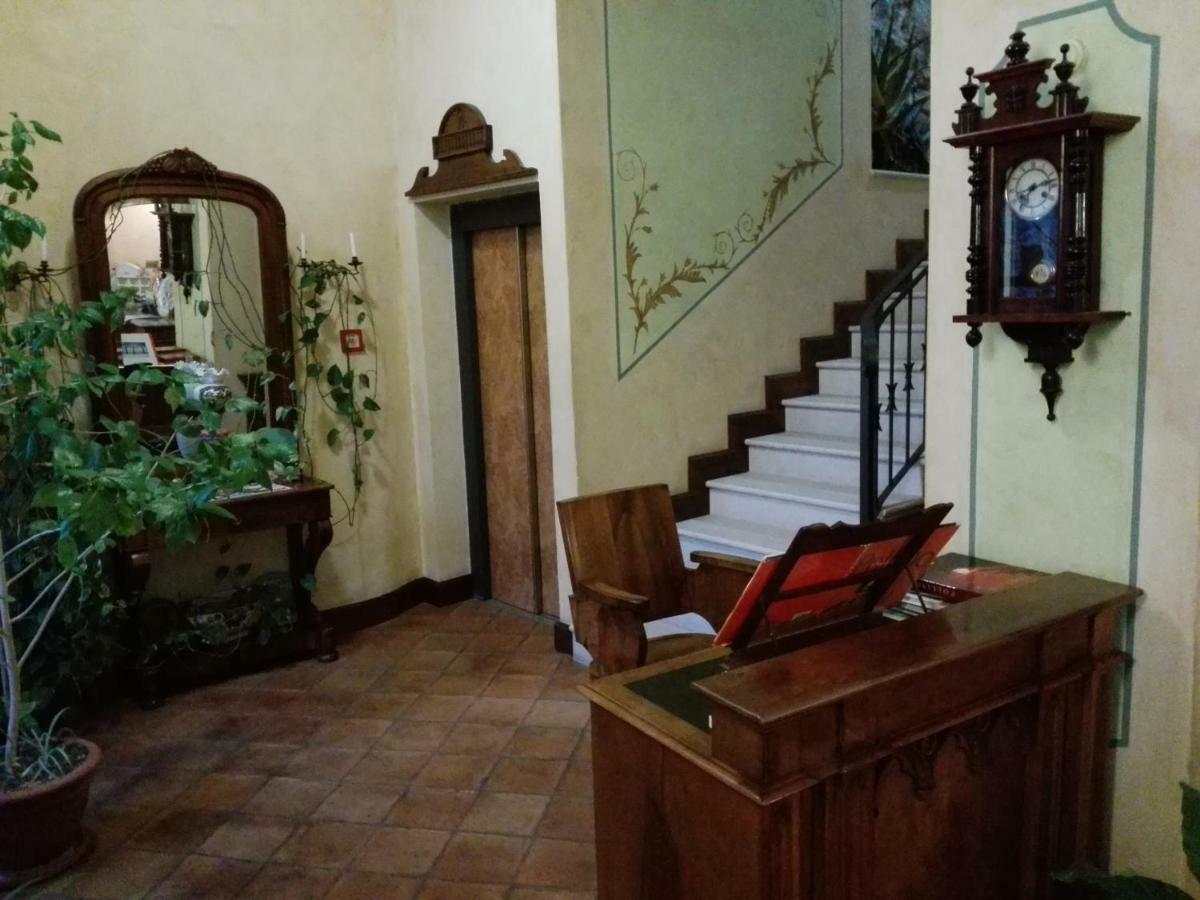 Villa San Domenico モラーノ・カーラブロ エクステリア 写真